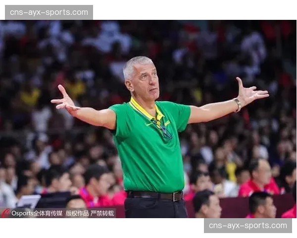 从两连败到三场零封:深度解析拉斯帕尔马斯主帅佩佩·梅尔的防线改造 从两连败到三场零封:深度解析拉斯帕尔马斯主帅佩佩·梅尔的防线改造