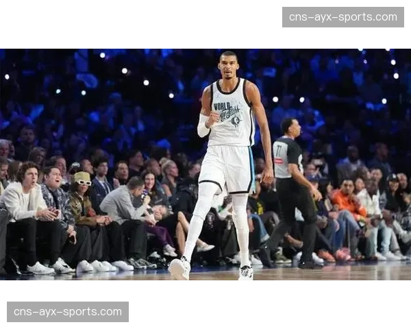 从垫底到附加赛：维克托·文班亚马如何带领马刺完成赛季20胜提升