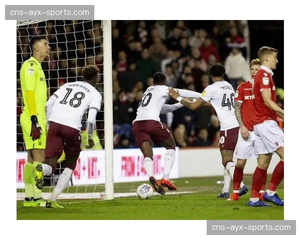 诺丁汉森林与维拉1-1握手言和，双方攻防转换数据对比